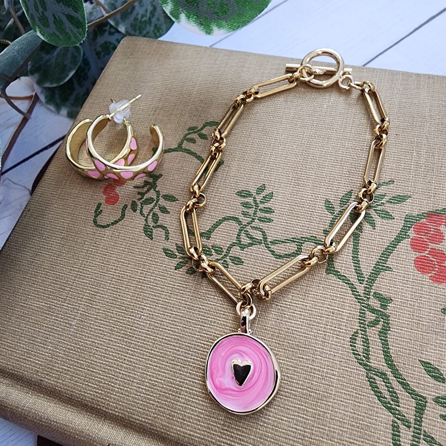 Valentine Paperclip Chain Bracelet with Enamel Heart Charm