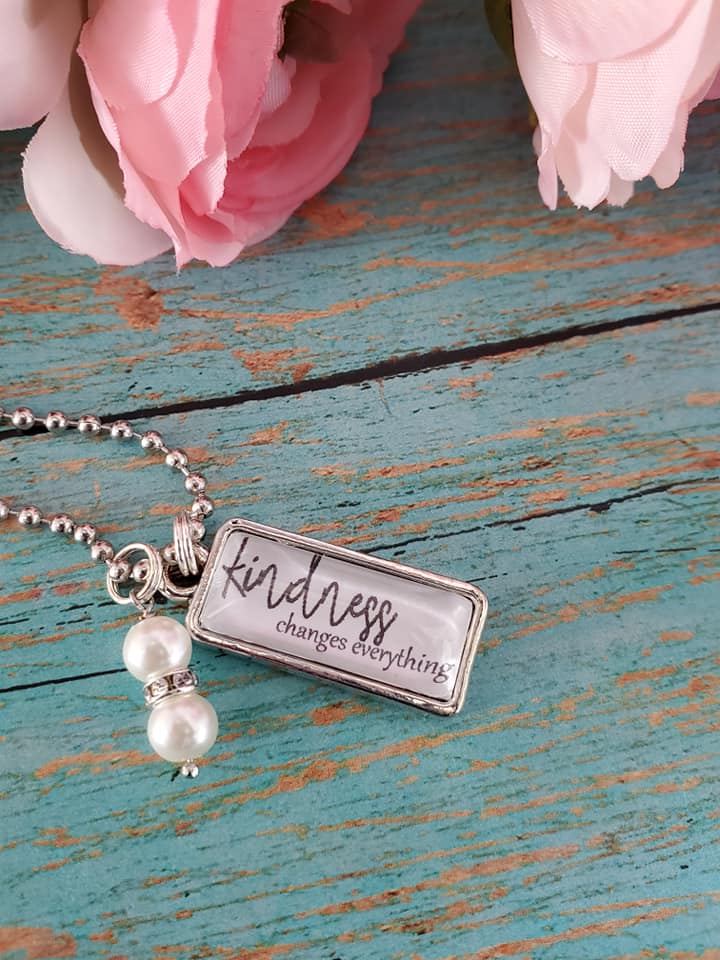 Mini Inspirational Pendant and Chain Set