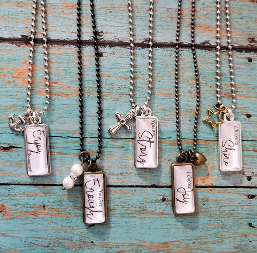 Mini Inspirational Pendant and Chain Set