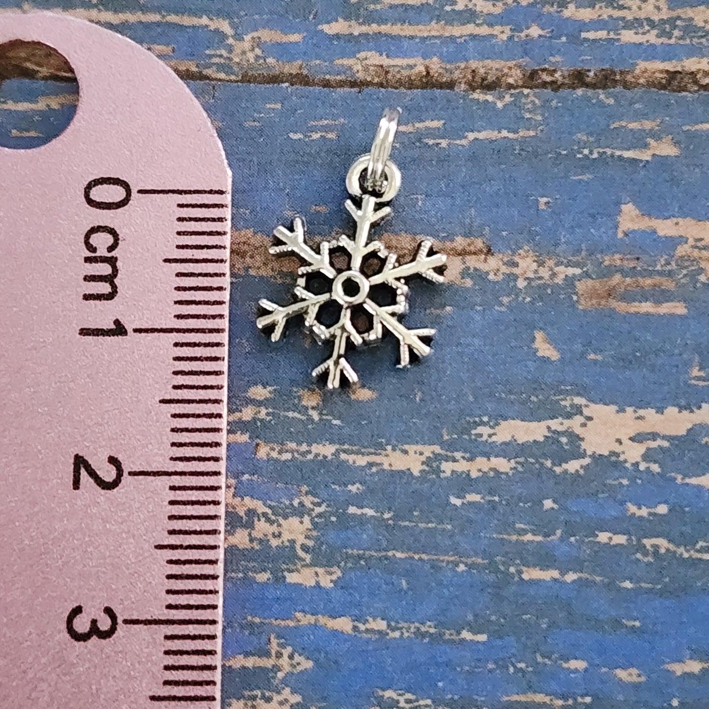 Snowflake 2 Charm